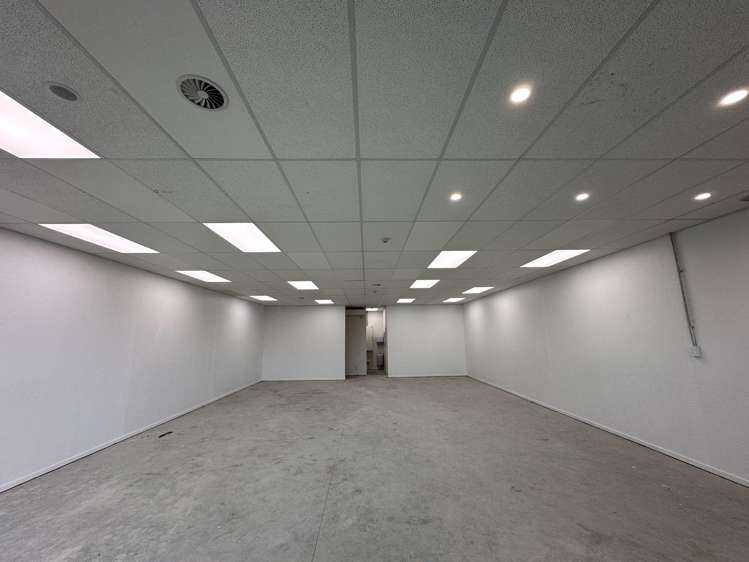 Shop 2/120 Hobsonville Road Hobsonville_1