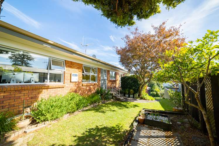 7 Jennifer Place Chartwell_2