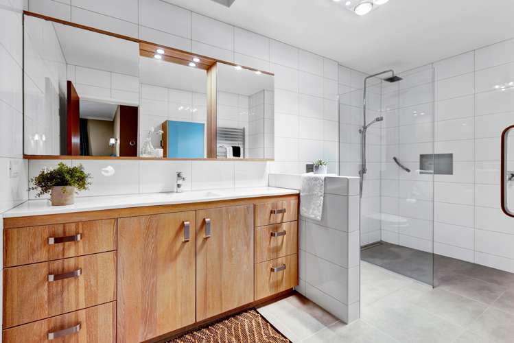 1a French Street Moturoa_13