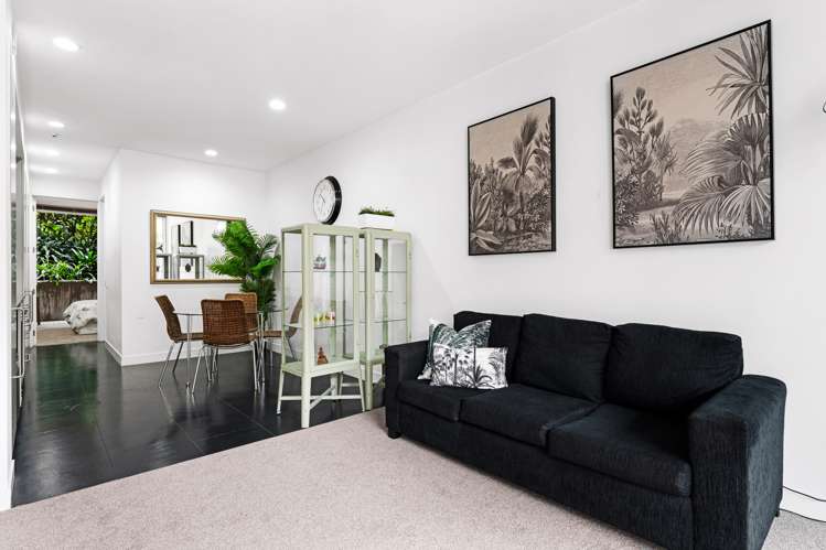 105/22 Fisher-Point Drive Auckland Central_5