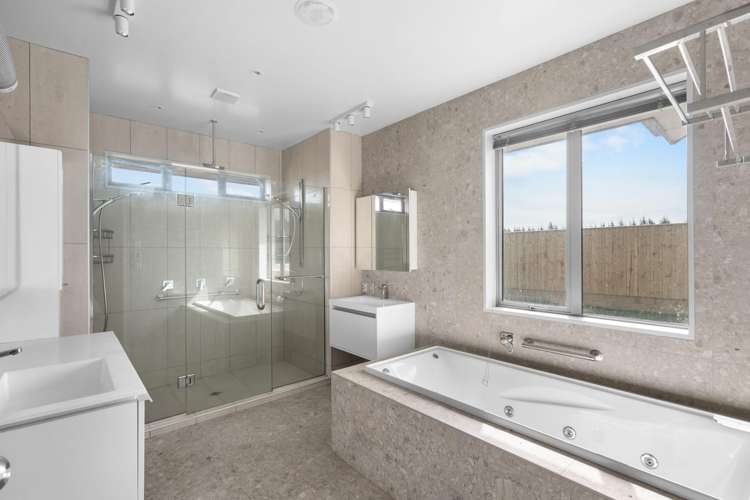 84 Scout Street Rolleston_24