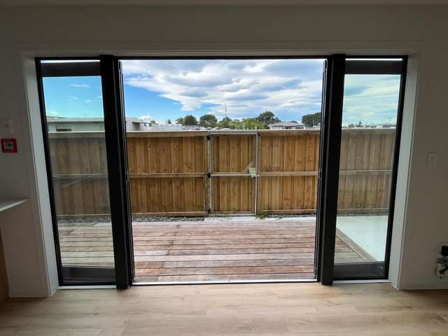 10/1 Lake Bryndwr Lane Burnside_4