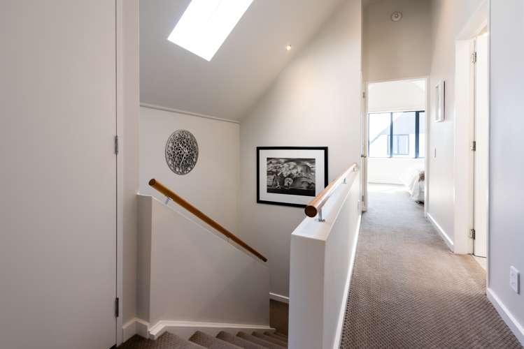 10/14 Harriett Street Thorndon_12