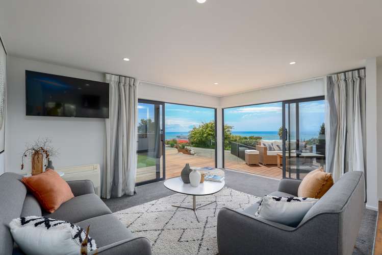 115 Princes Drive Britannia Heights_1