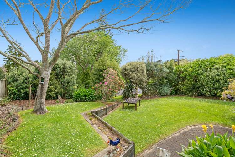 27 Hand Road Helensville_12