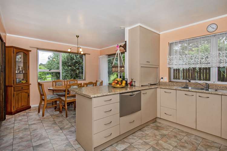 63 Mackesy Road Parahaki_5