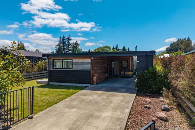 2 Magnolia Way Ohakune_2