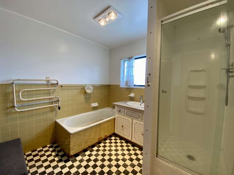 2/2 Northall Road New Lynn_9