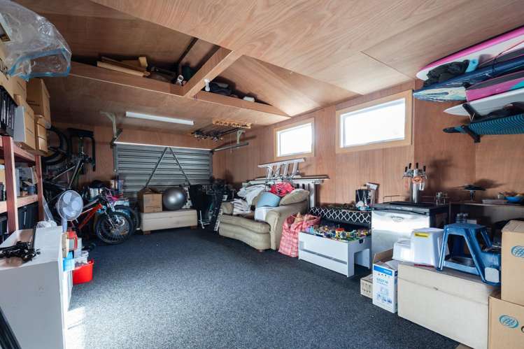 6 Hillside Lane The Brook_22