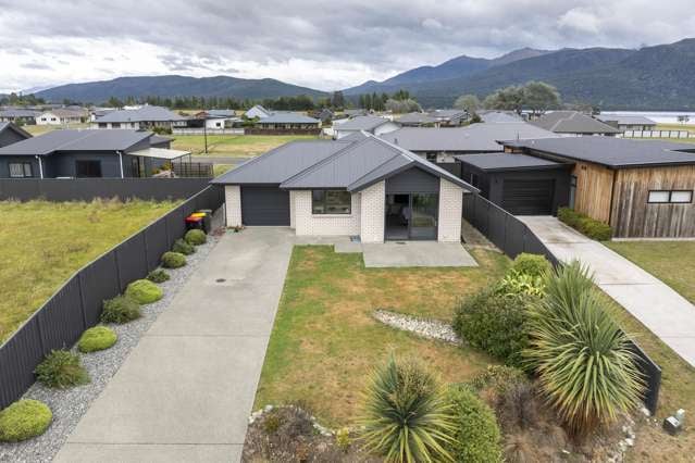9 Wapiti Drive Te Anau_1