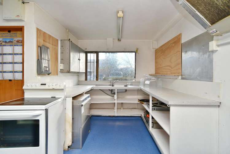 A/10 Sheffield Crescent Burnside_17