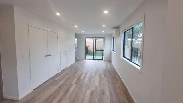 10/25 Childs Avenue 1771_3