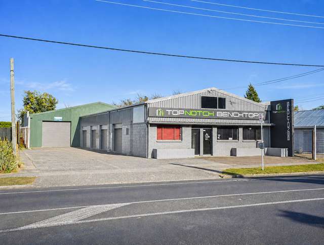 80 Clayton Road Mangakakahi_1