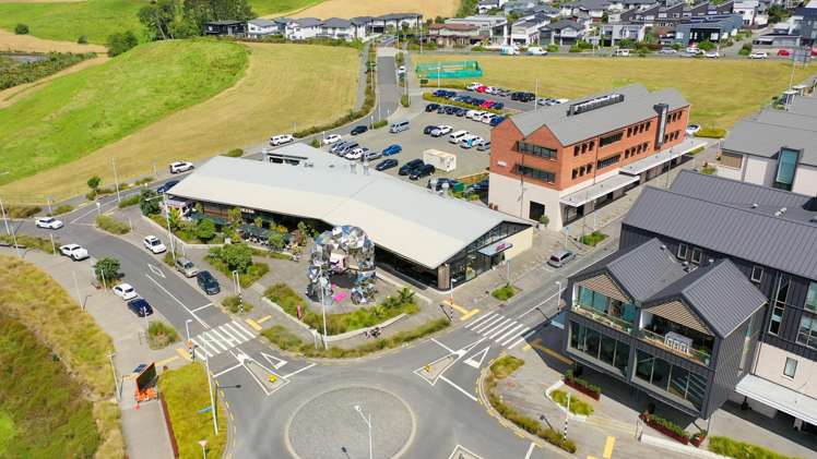 39 Headsail Drive Long Bay_33