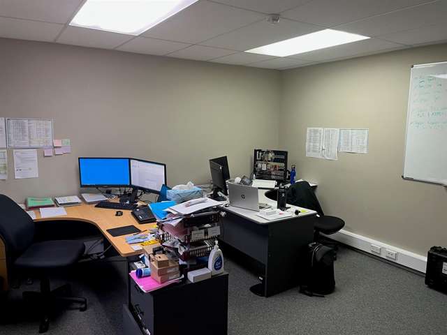 Unit 1, 21 Railside Place Dinsdale_2