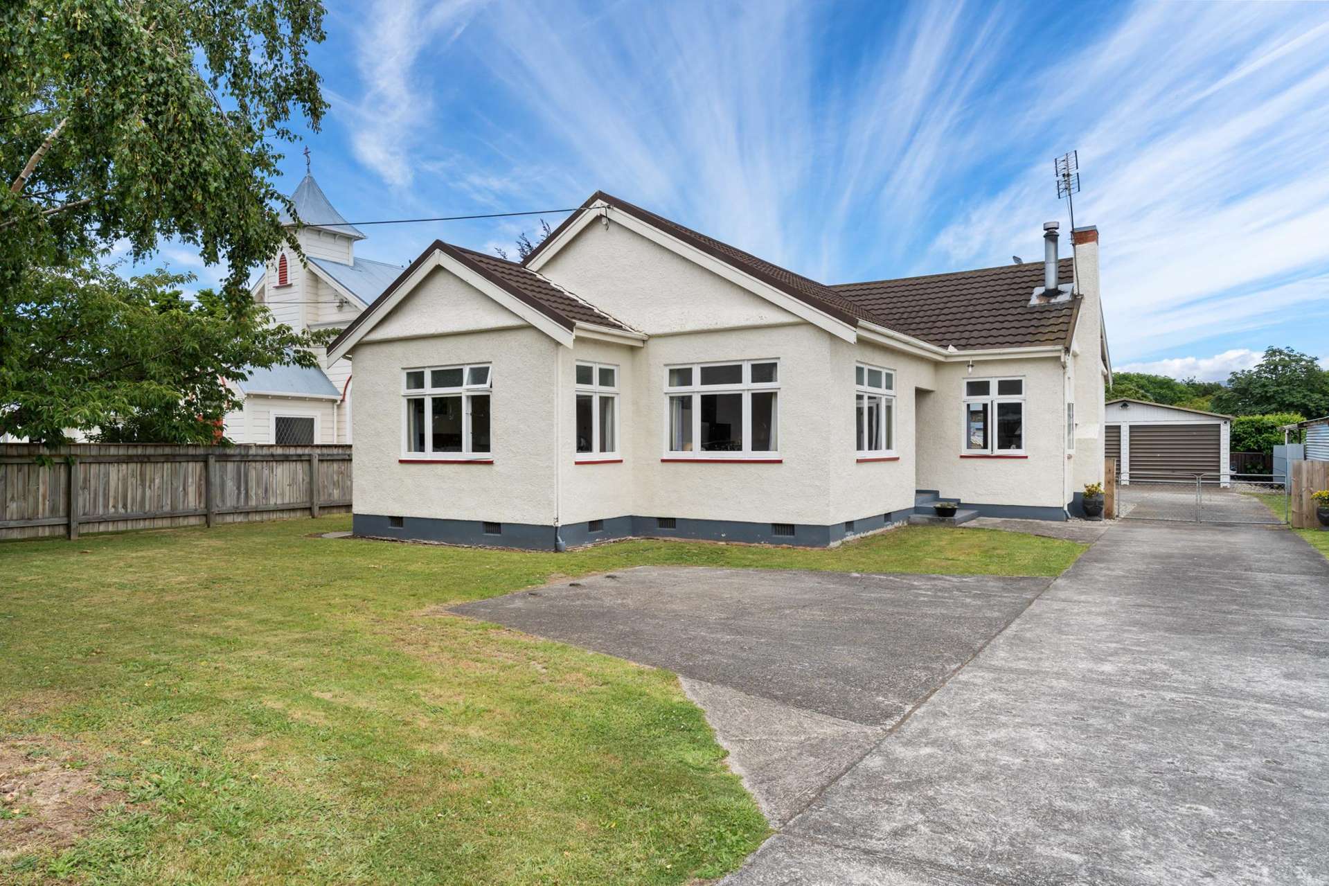 204 High Street South Carterton_0