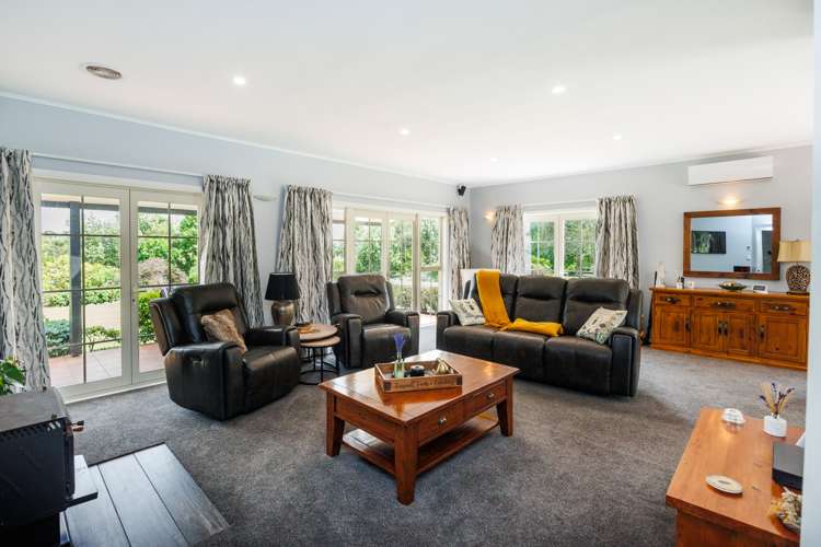 120 Williams Road Tokomaru_21