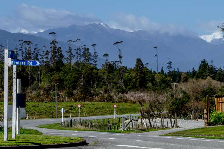 361 Kaniere Road Hokitika_18