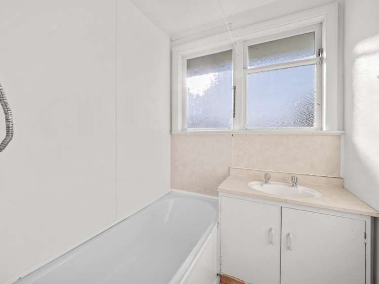 130 Kermode Street Ashburton_17