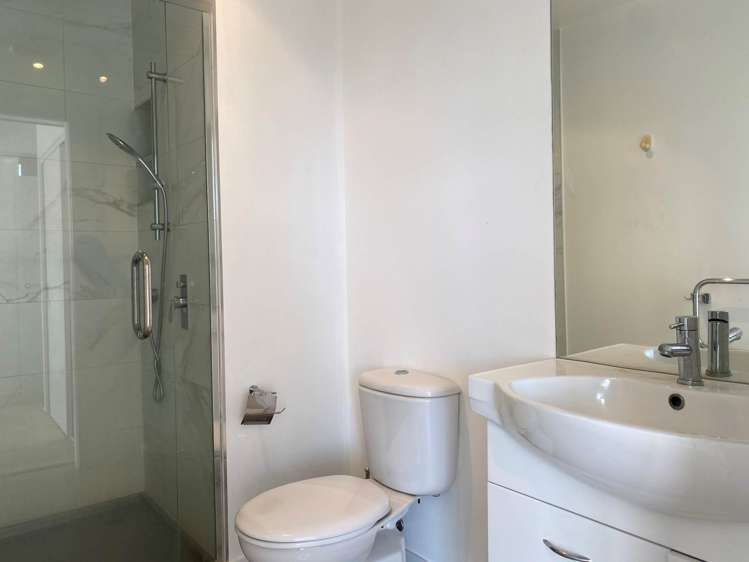 2402/6 Lorne Street Auckland Central_10