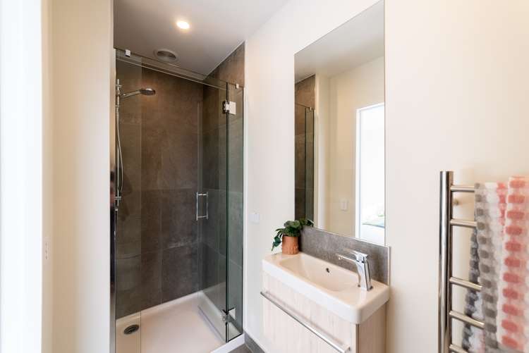 16b Champion Street Edgeware_14