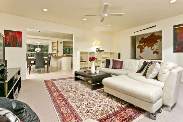 7 Saddleback Rise Murrays Bay_2