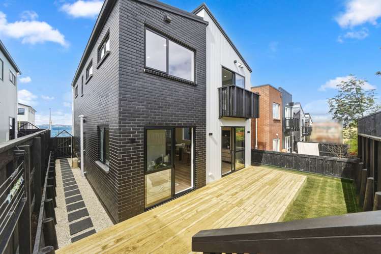 61 Picnic Point Road Hobsonville_21