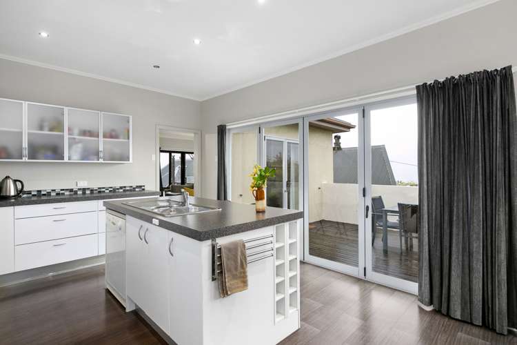 127 Larnach Road Vauxhall_11