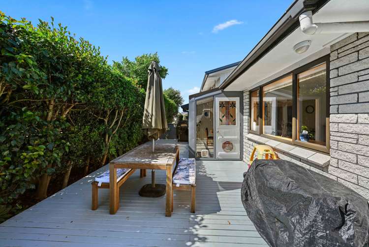 14 Mcdowall Place Queenwood_6