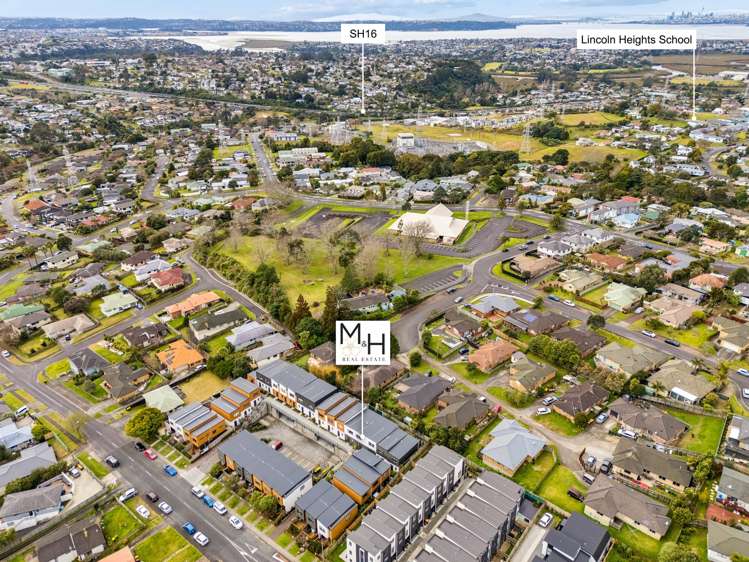 17/18 Hewlett Road Massey_15