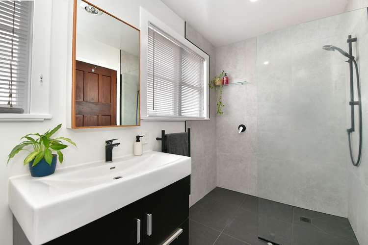 32 Karaka Street Helensville_12