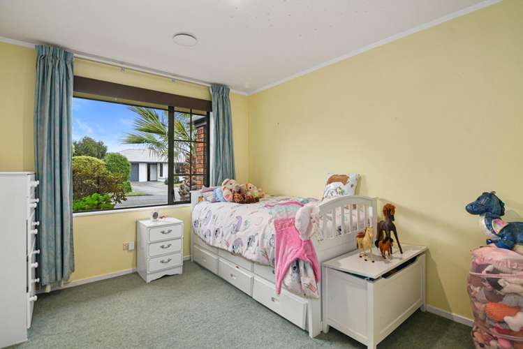 12 Mary Ann Muller Crescent Stoke_19