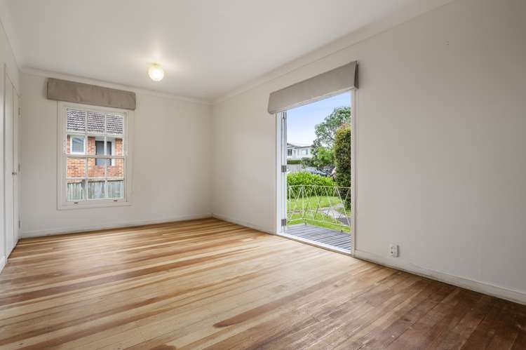 1/122a Saint Johns Road Saint Johns_13