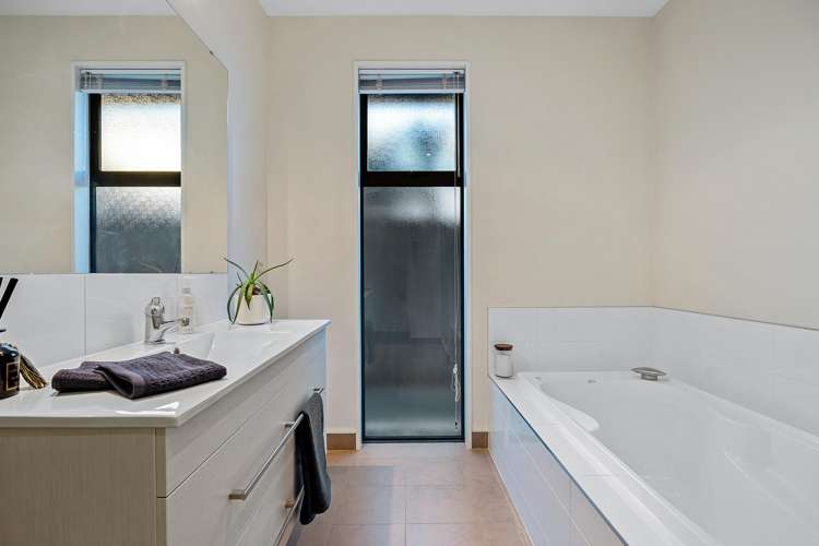 6 Rockport Place Parklands_15