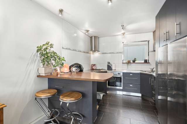 6/1102 Fenton Street Rotorua Central_3