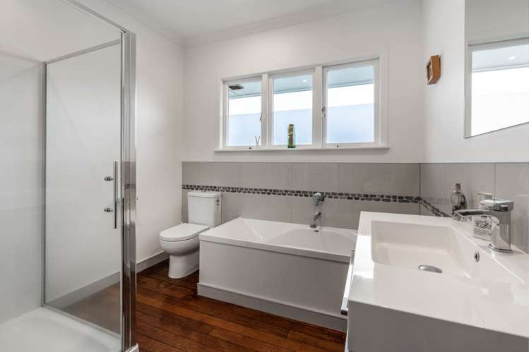 18 Wairoa Road Narrow Neck_14