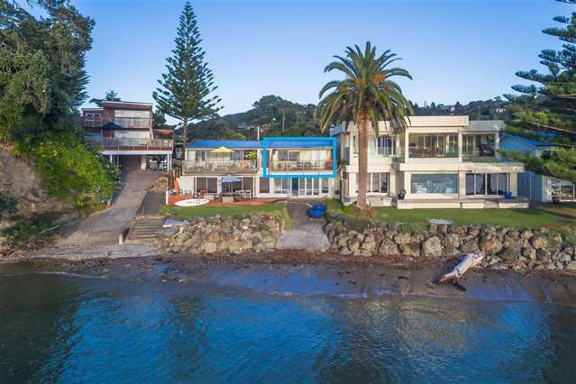 6/4 Arkles Strand Arkles Bay_1