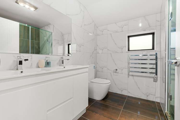 15 Rosarina Lane Takanini_11