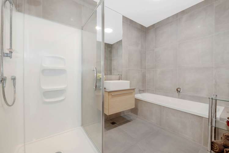 201B Ninth View Avenue Beachlands_16