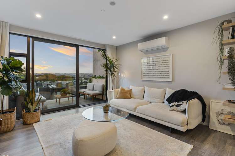 303/2 Onekiritea Road Hobsonville_20