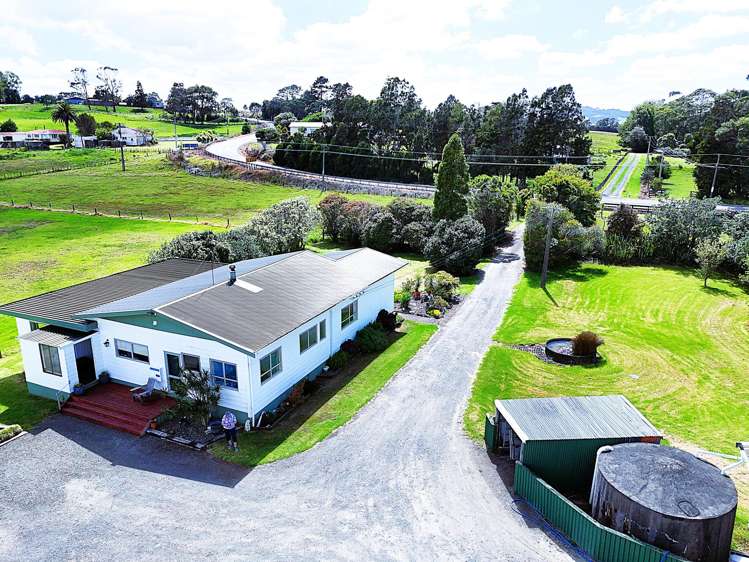 1034 Pouto Road Te Kopuru_17