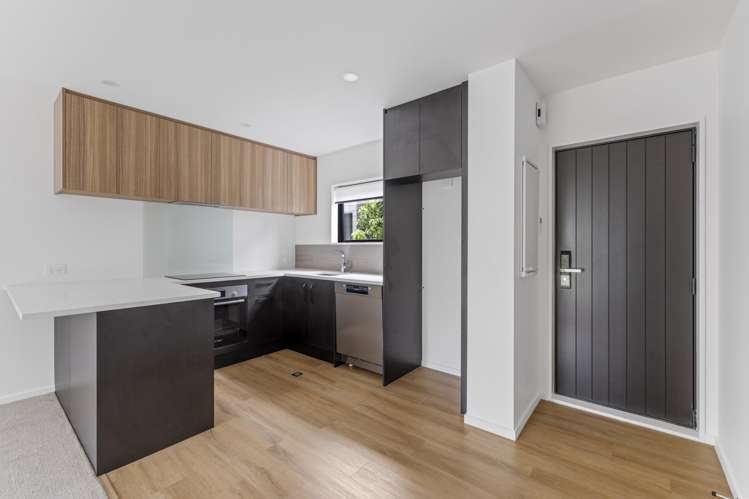 12/15 Bunyan Street Waltham_3