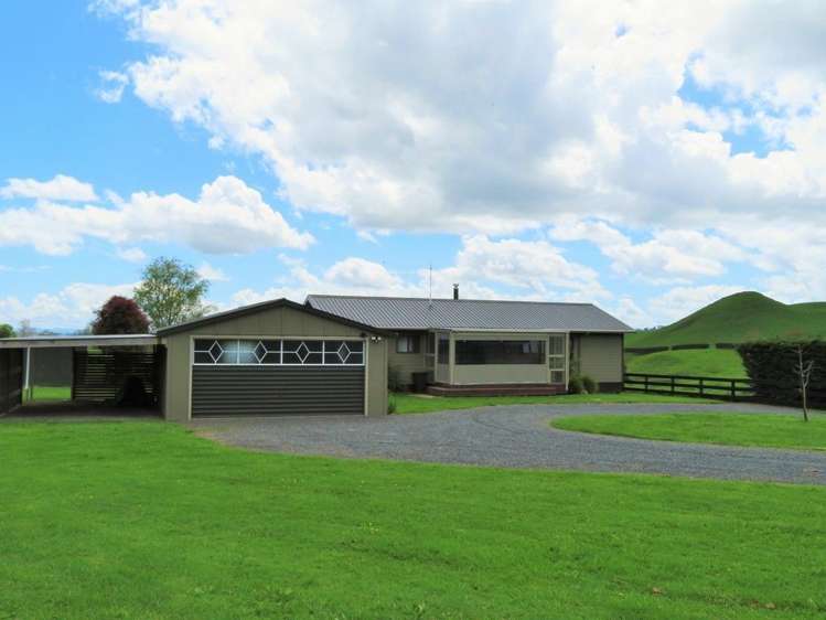 11 Dillon Road Rotoorangi_31