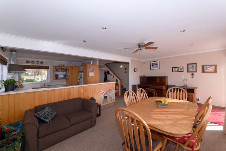 52 Kaka Street Stoke_6