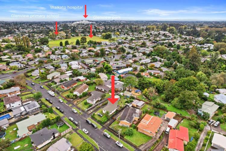 17 Te Anau Place Glenview_2