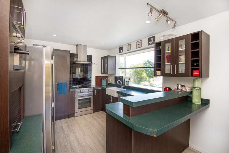 43 Tongariro Drive Aotea_7