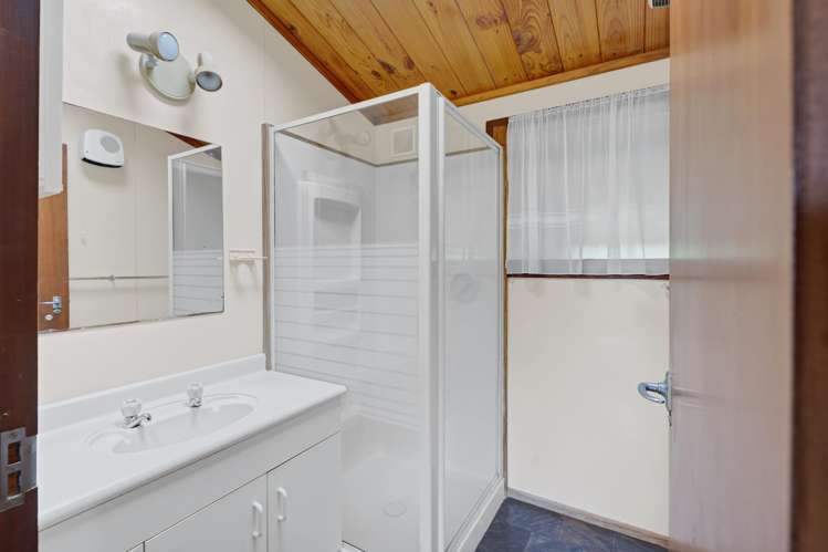 33 Kowhai Street Inglewood_13