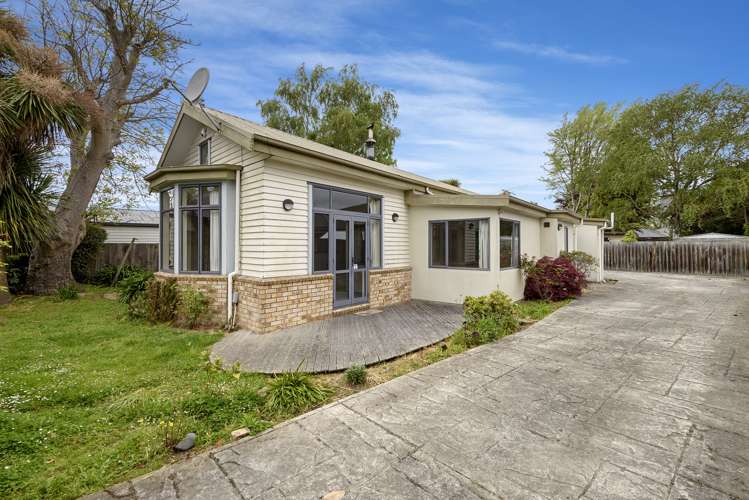 2/96 Edward Avenue_0