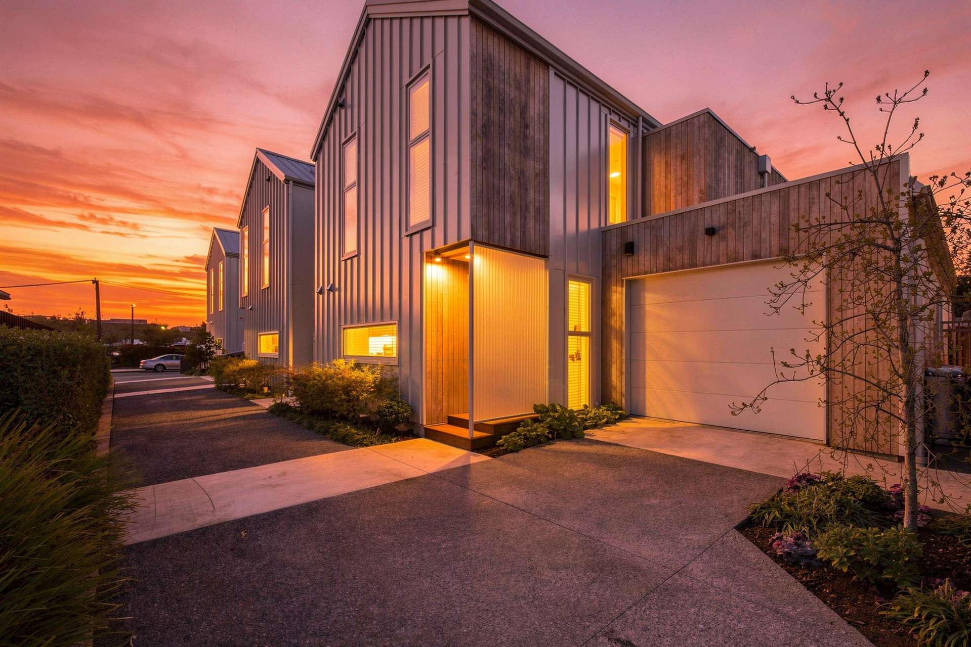 3/130 Office Road Merivale_0