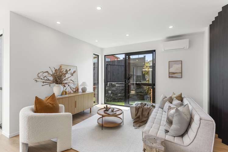 14A Altair Place Windsor Park_26